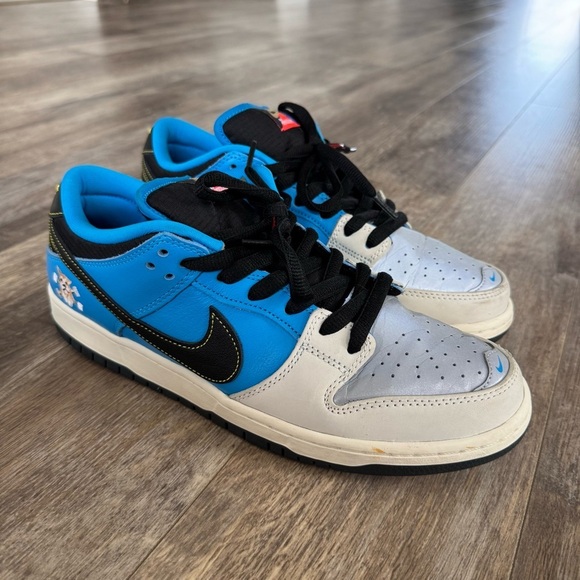 Nike SB x Instant Dunk Low Pro QS 2 Black and Blue Sneakers - Picture 6 of 14